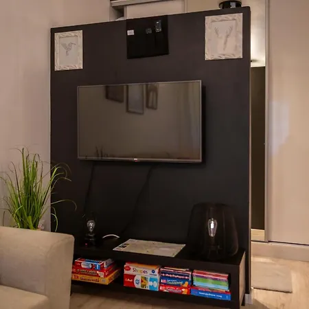 Menhaz Bungalow דירה